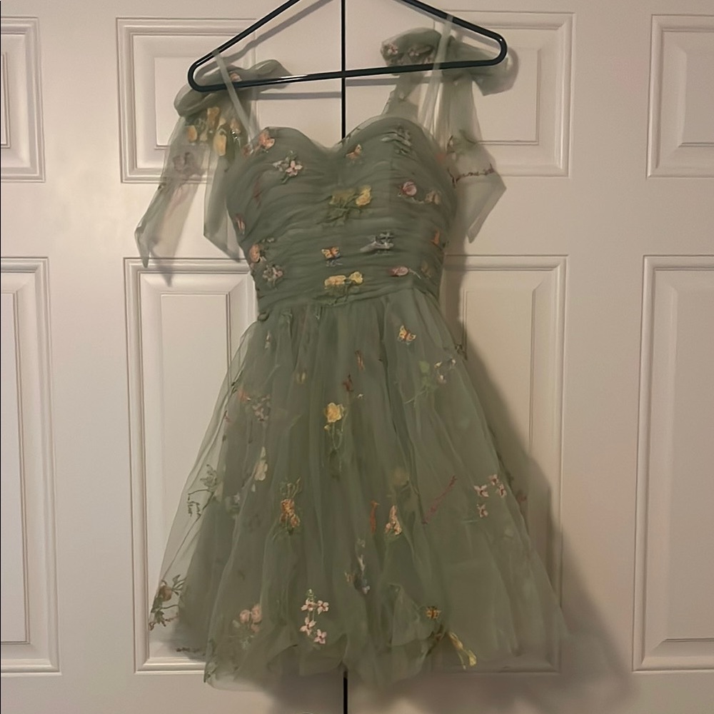 Elegant Green Floral Prom Dress